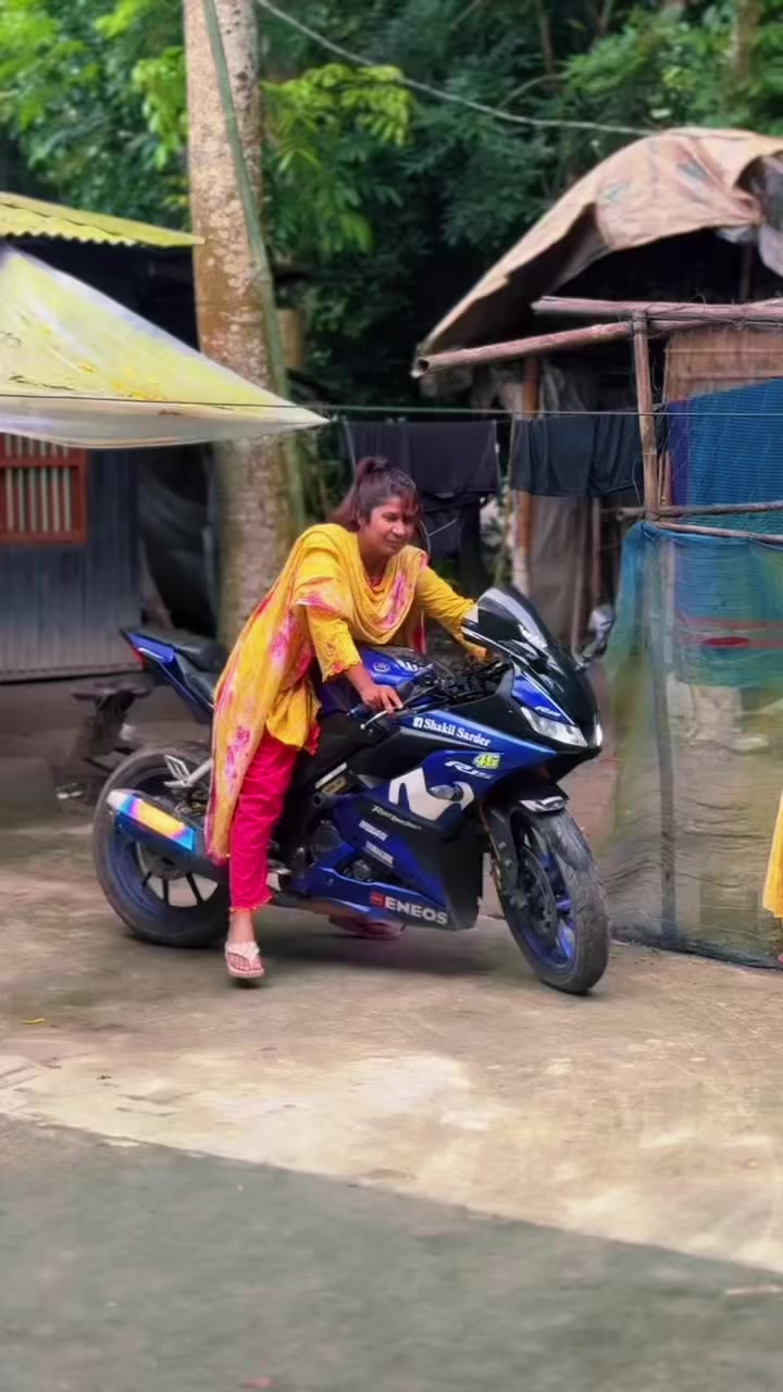 @SaDiyA AfRoJ MiM