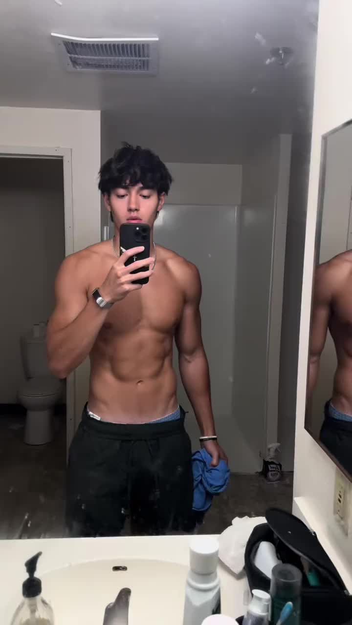 @Twinkboy
