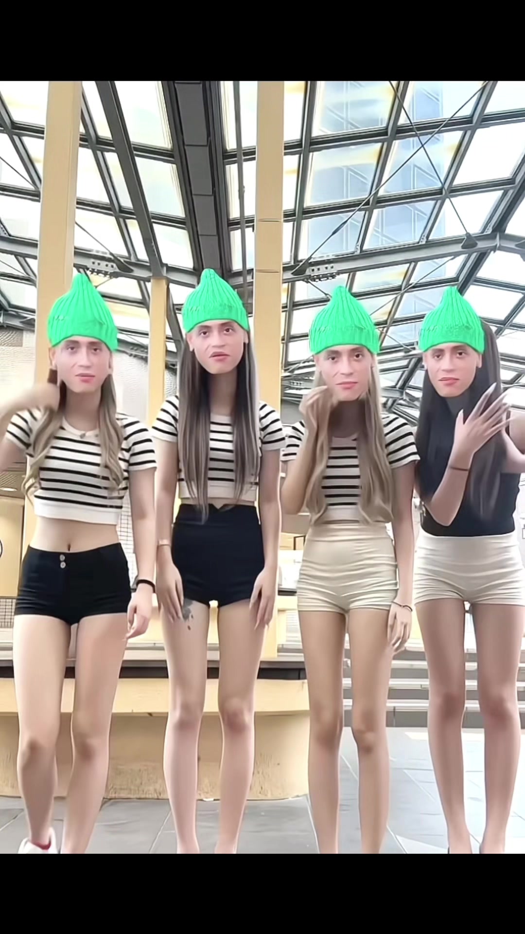 @โกโ