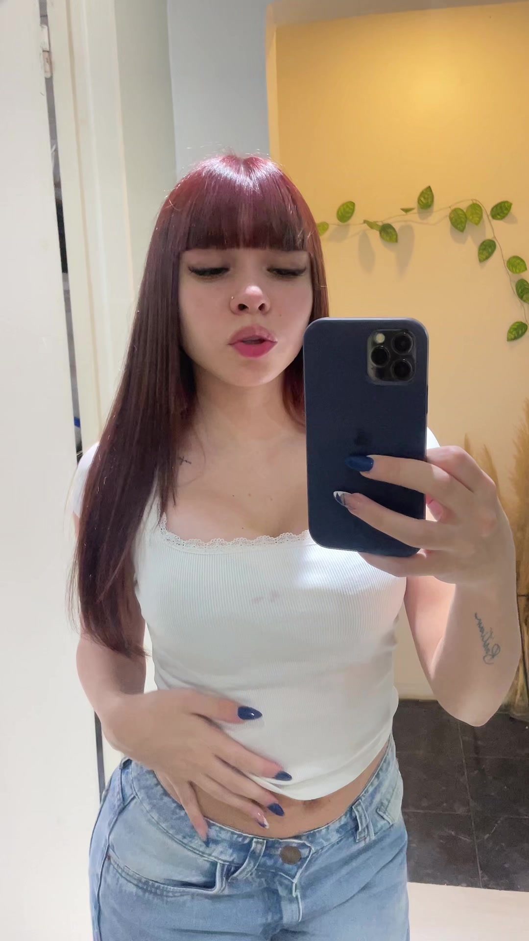 @𝓐𝓲𝓷𝓪𝓻𝓪