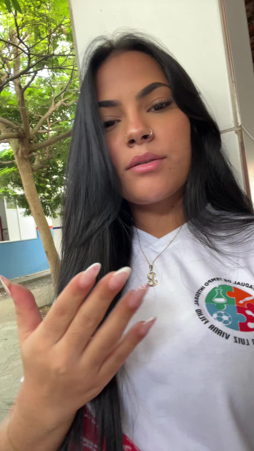 @aquino
