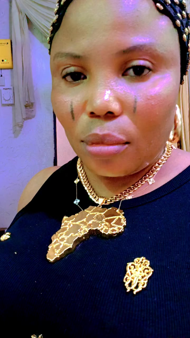 @bola Gold @ tiktok