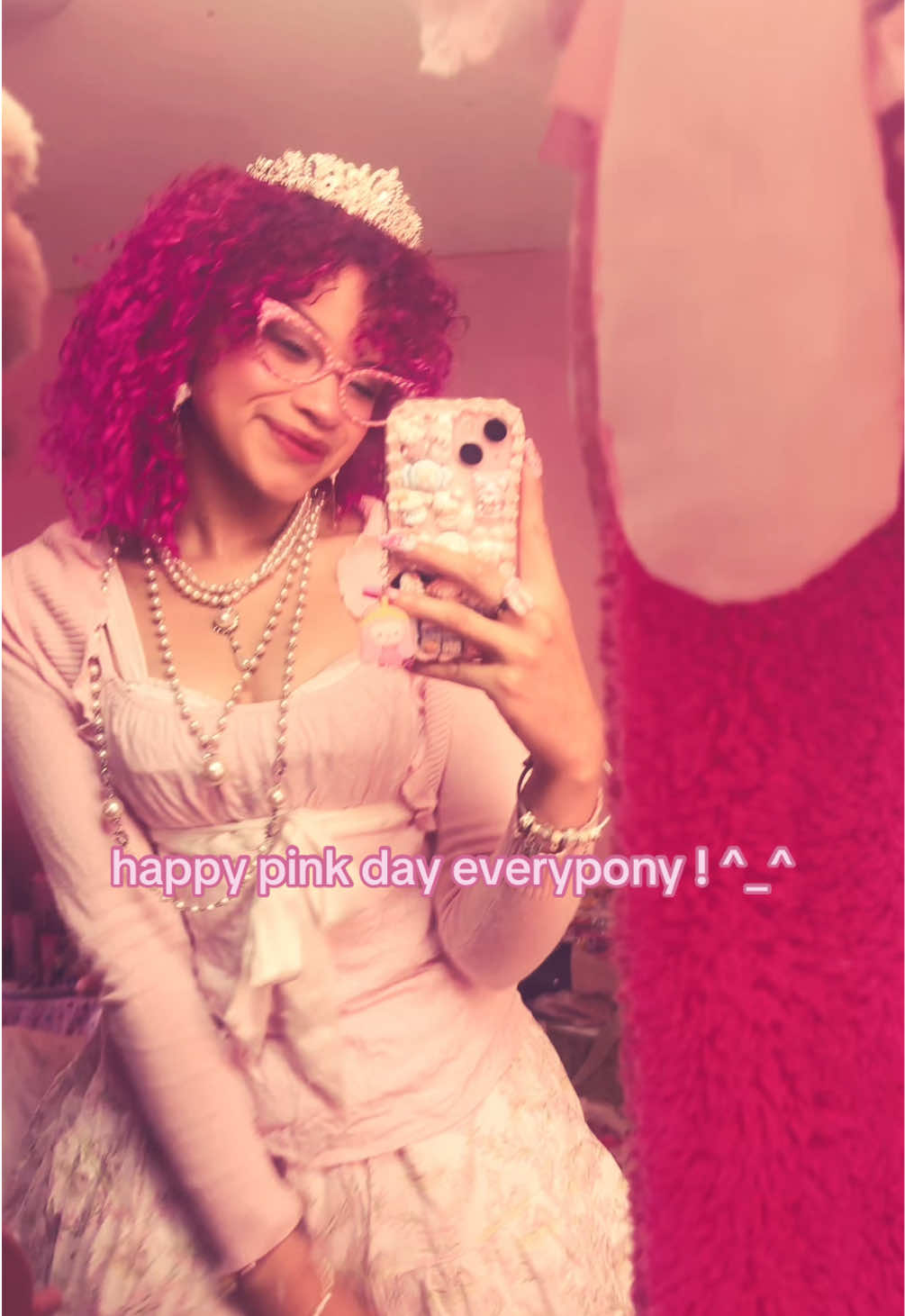 @kat ⚢ irl bonnibel ! 🍭