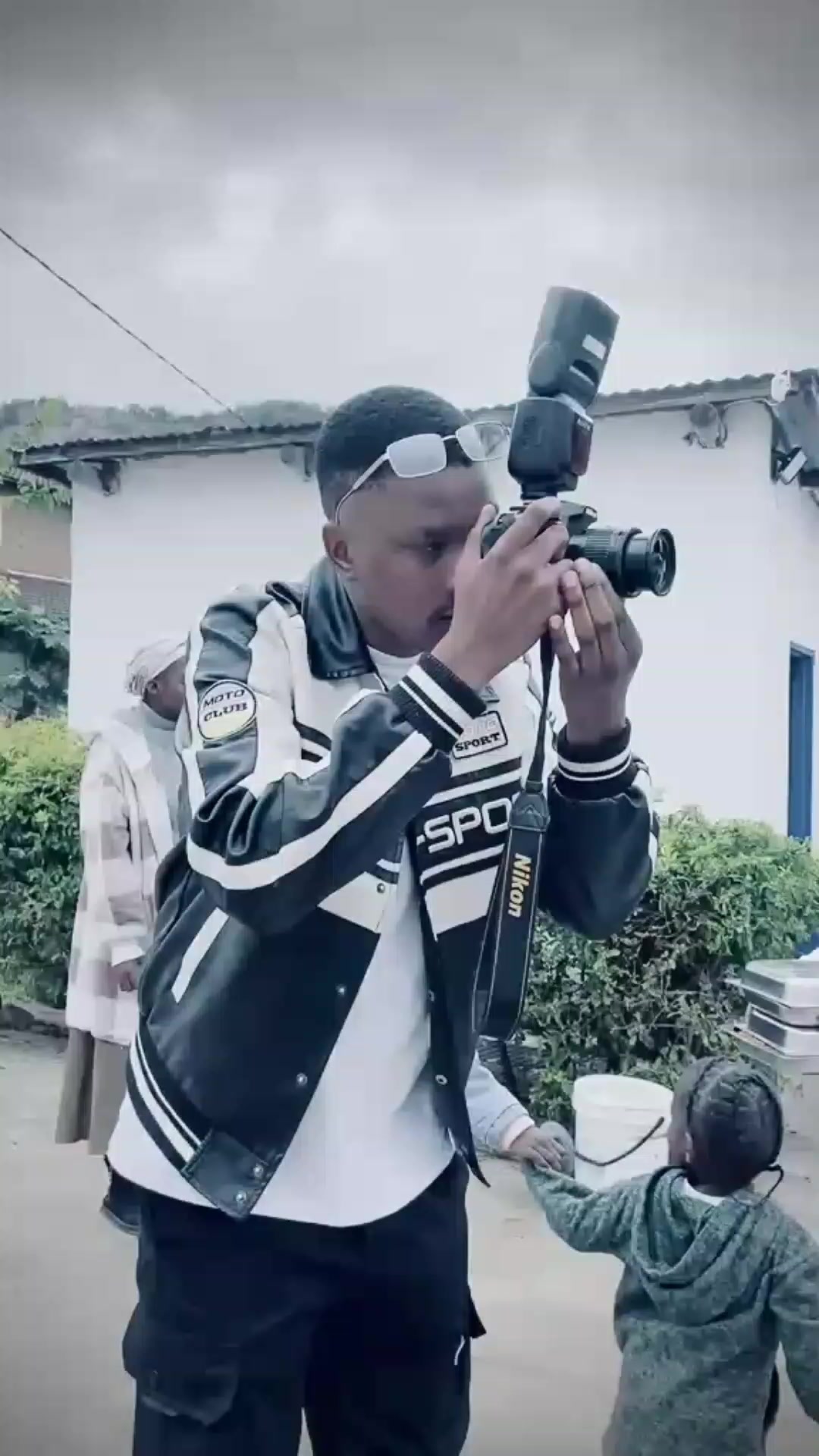 @Zoeloe Media📸