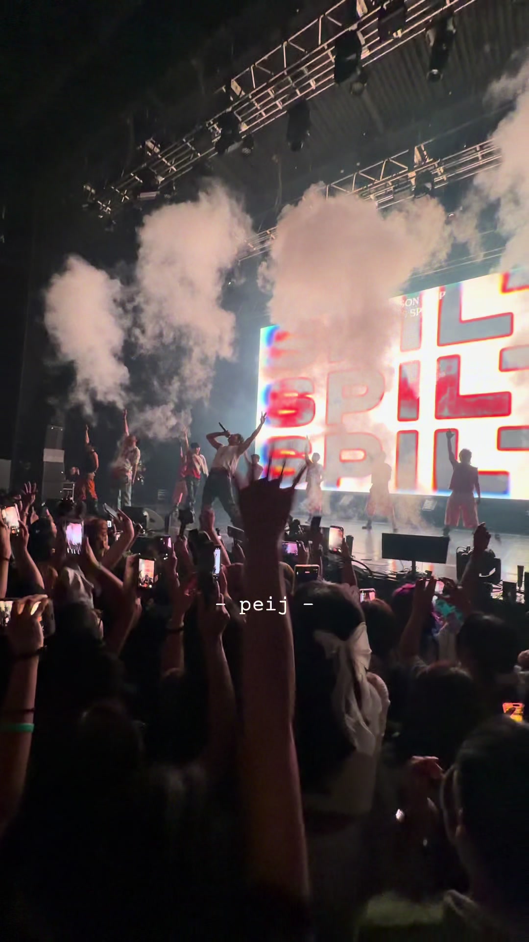 @Peij