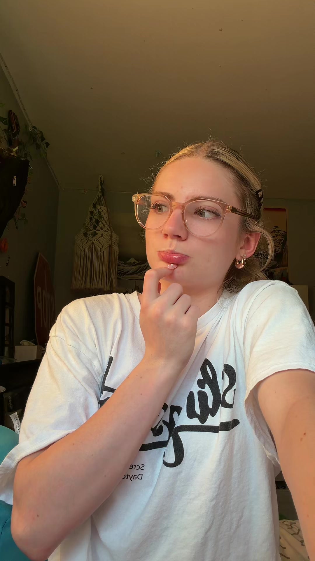 @lucy.in.the.skai
