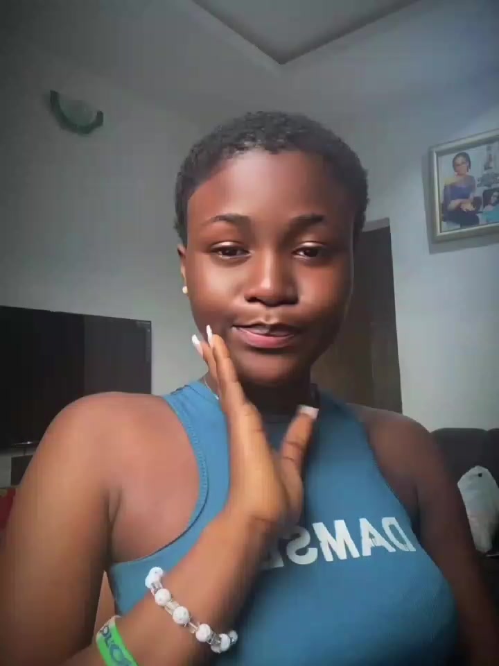 @Miss Queeneth 😍 💋 ❤️