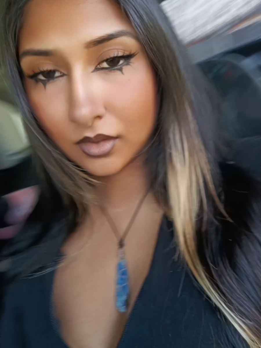 @Jade🖤