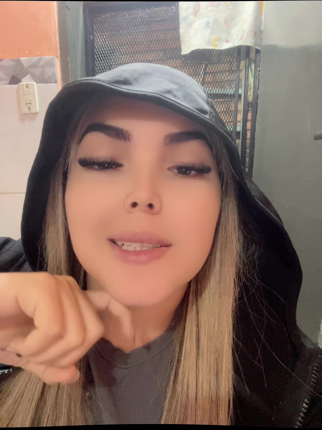 @𝒮𝑒𝒻𝑜𝓇𝒶 𝐸𝓈𝒸𝑜𝒷𝒶𝓇