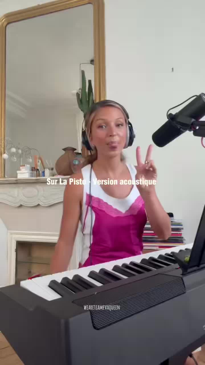 @weare_teamevaqueen