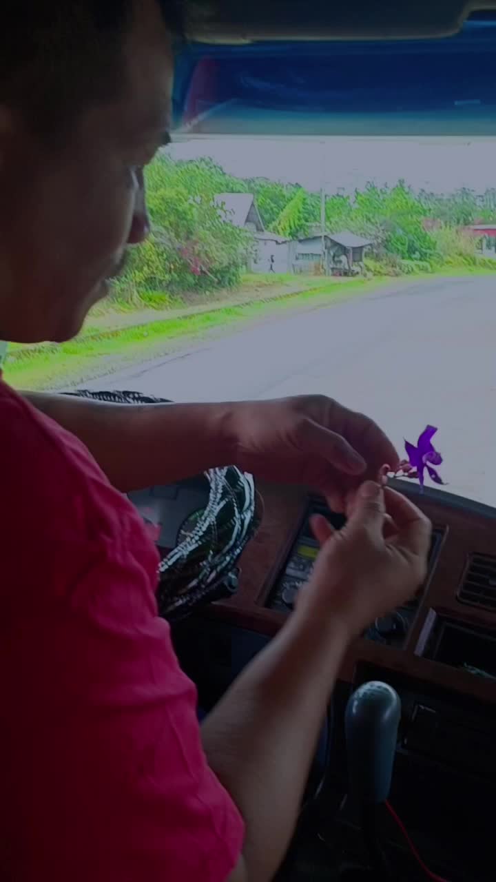 @Jo
