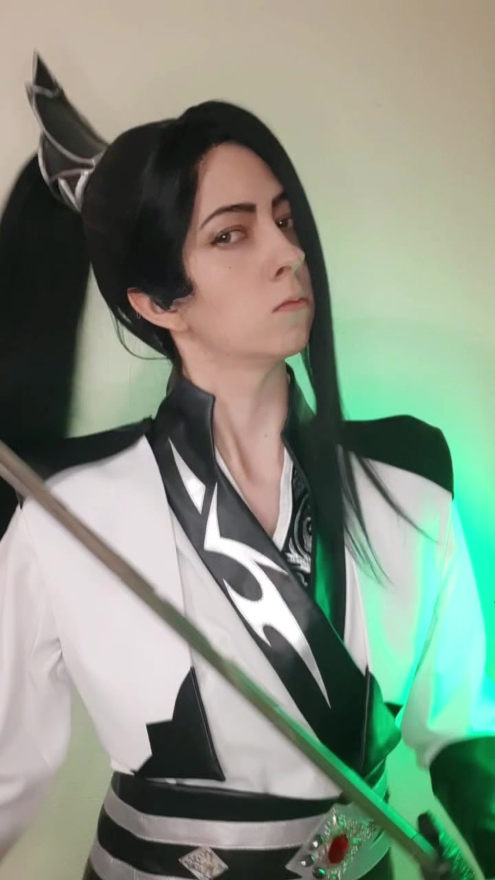 @шиди Лю🗡️