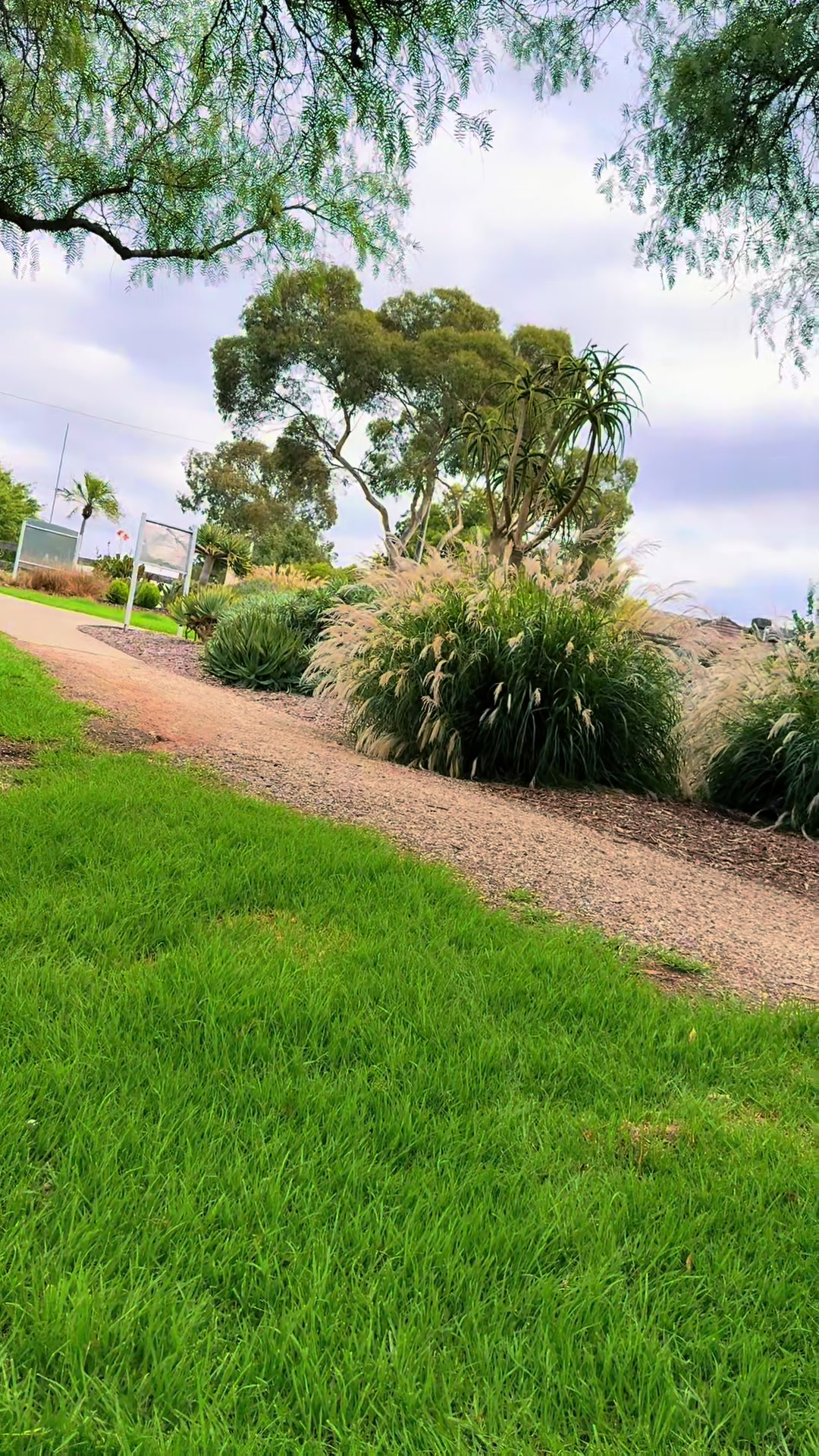 @Visit- Melbourne