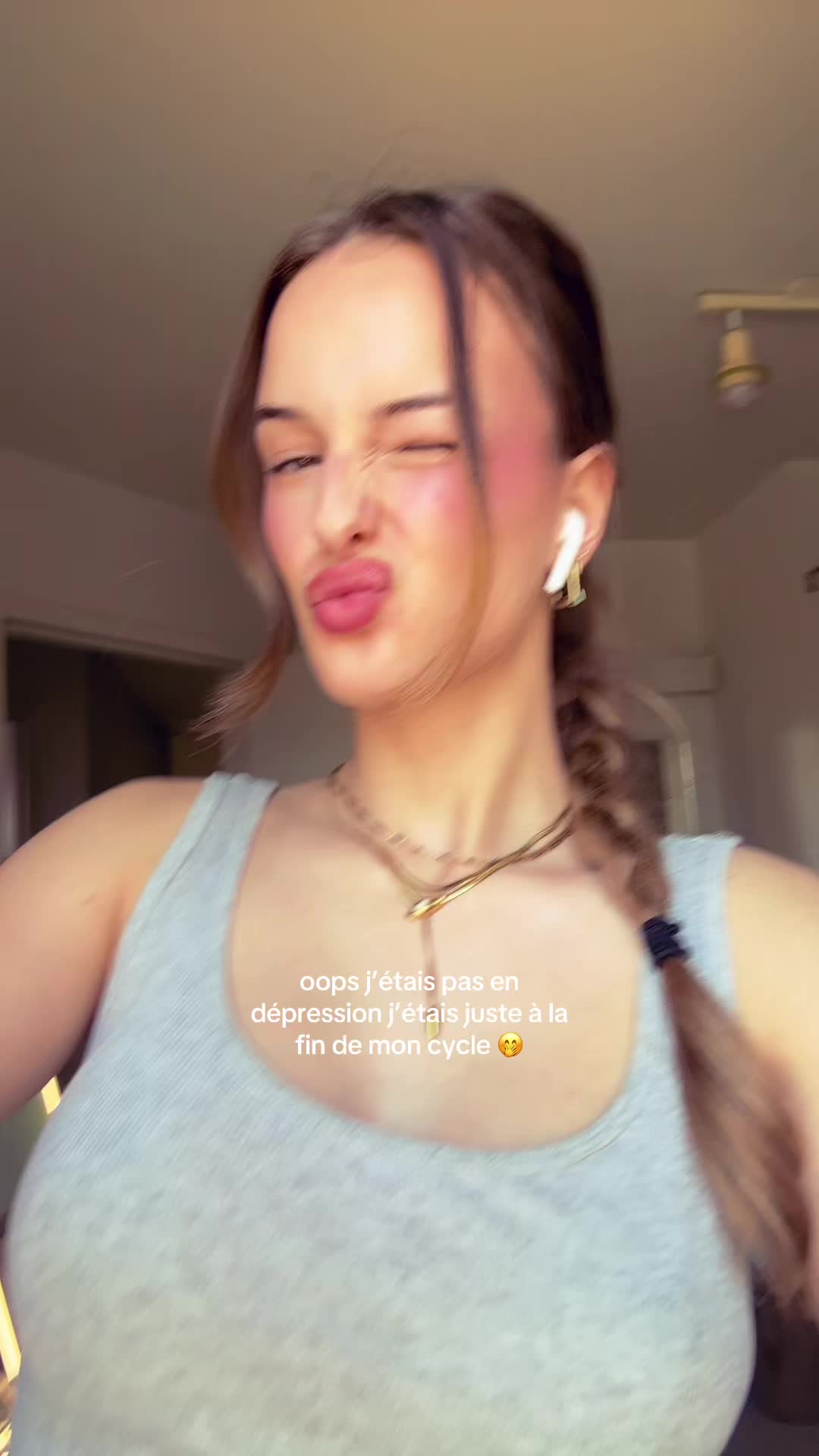 @thaysa