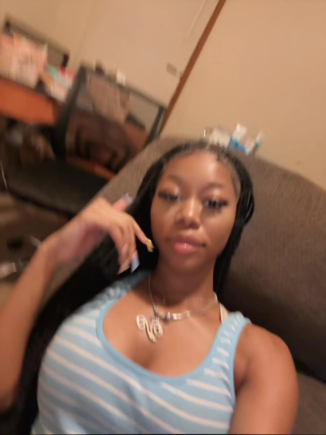 @Vee🪷
