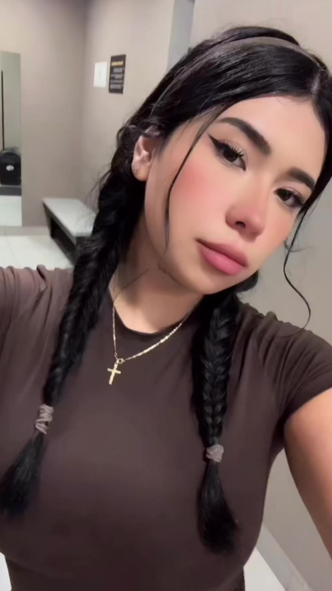 @Daniela Guzmán💞