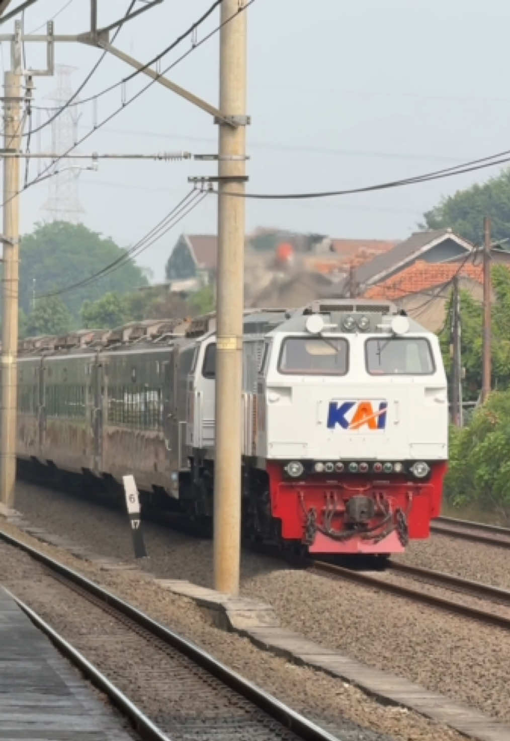 @Train_Story
