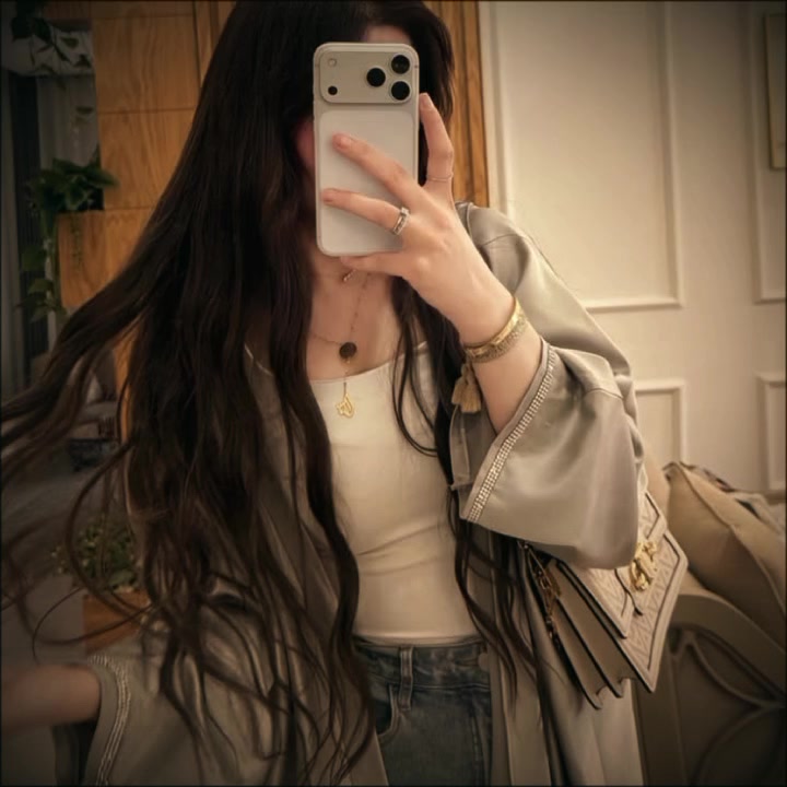 @ᔕᗩᖇᗩ