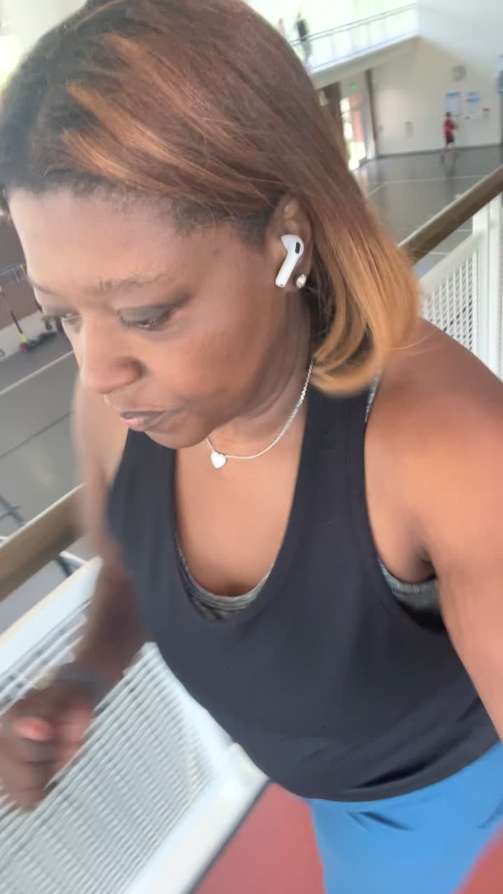 @Twin2FitLife 🏋🏿&zwj;♀️❤️