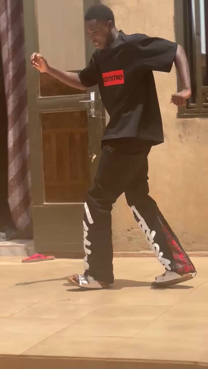 @ROUKFA SWAGG🛍️🎮🎱🇧🇫
