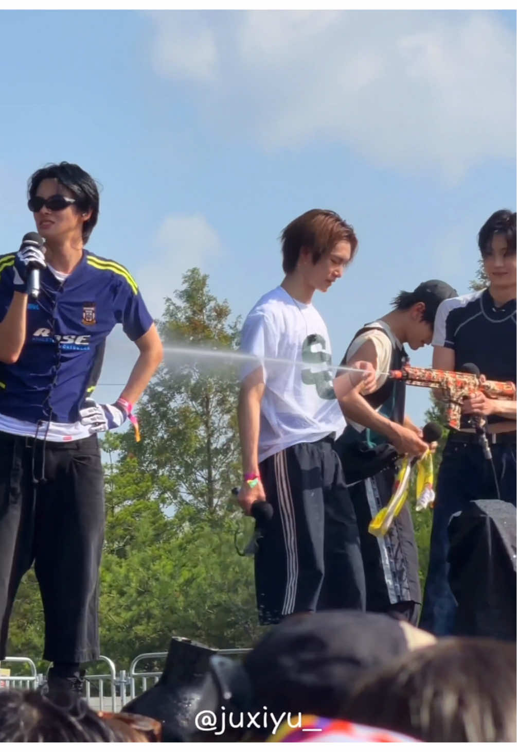 @spy ◟̽◞̽ ༘*