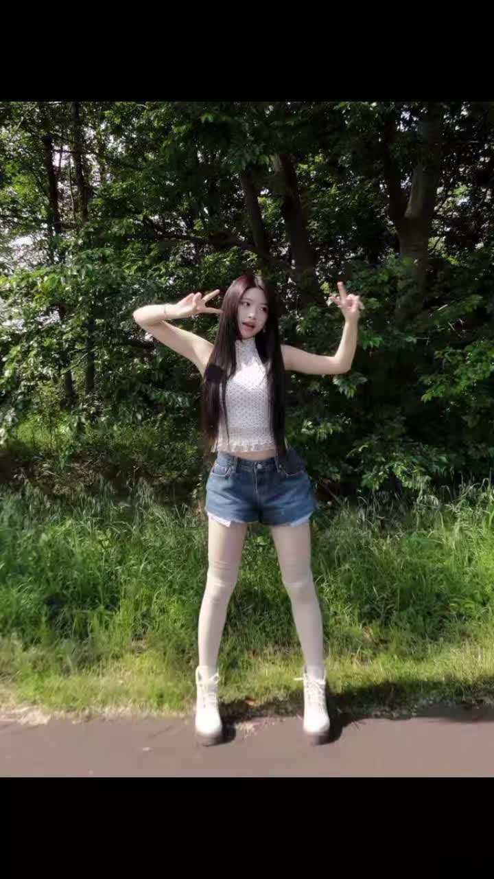 @𝐙𝒆𝒏𝒂`👒 ࣪ ִֶָ ┆ ⩩ 𝟑𝟎𝐊'✮