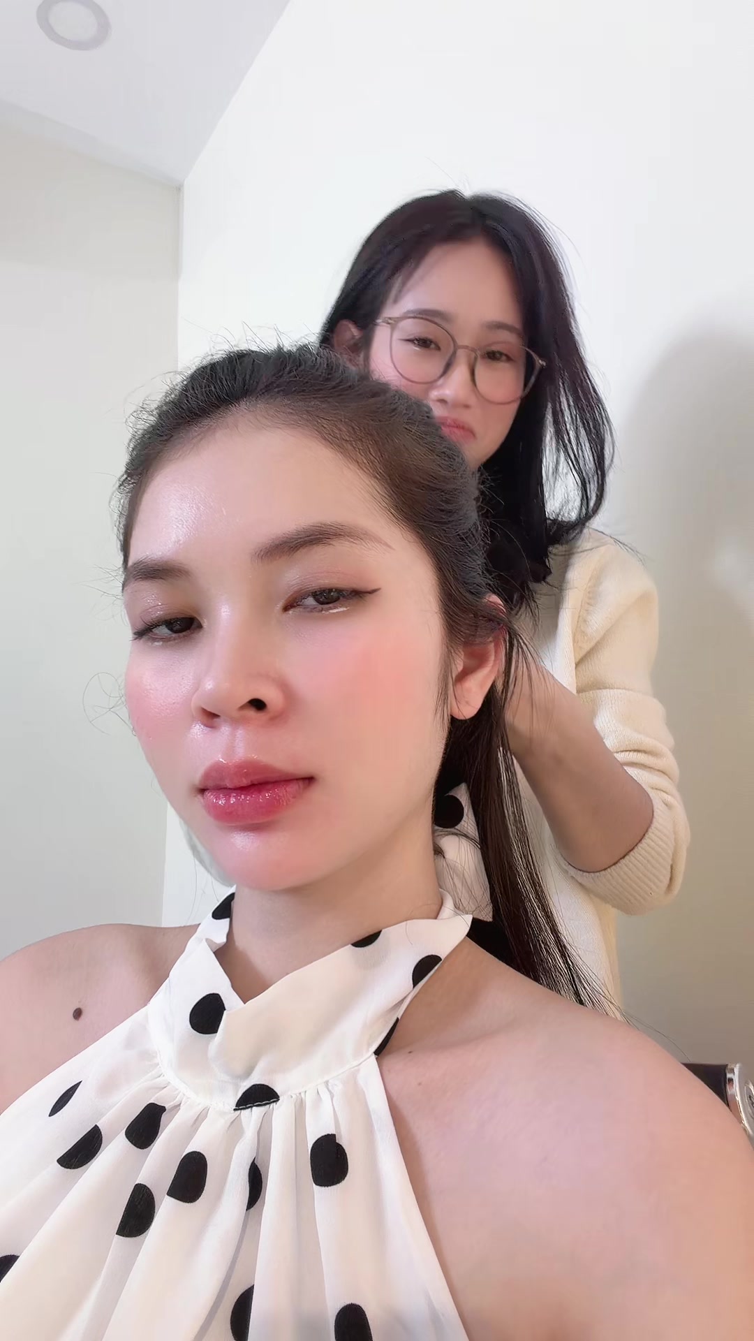 @ម្លិះ-Malish