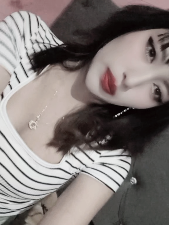 @🎀🩷Mely🍥🍒
