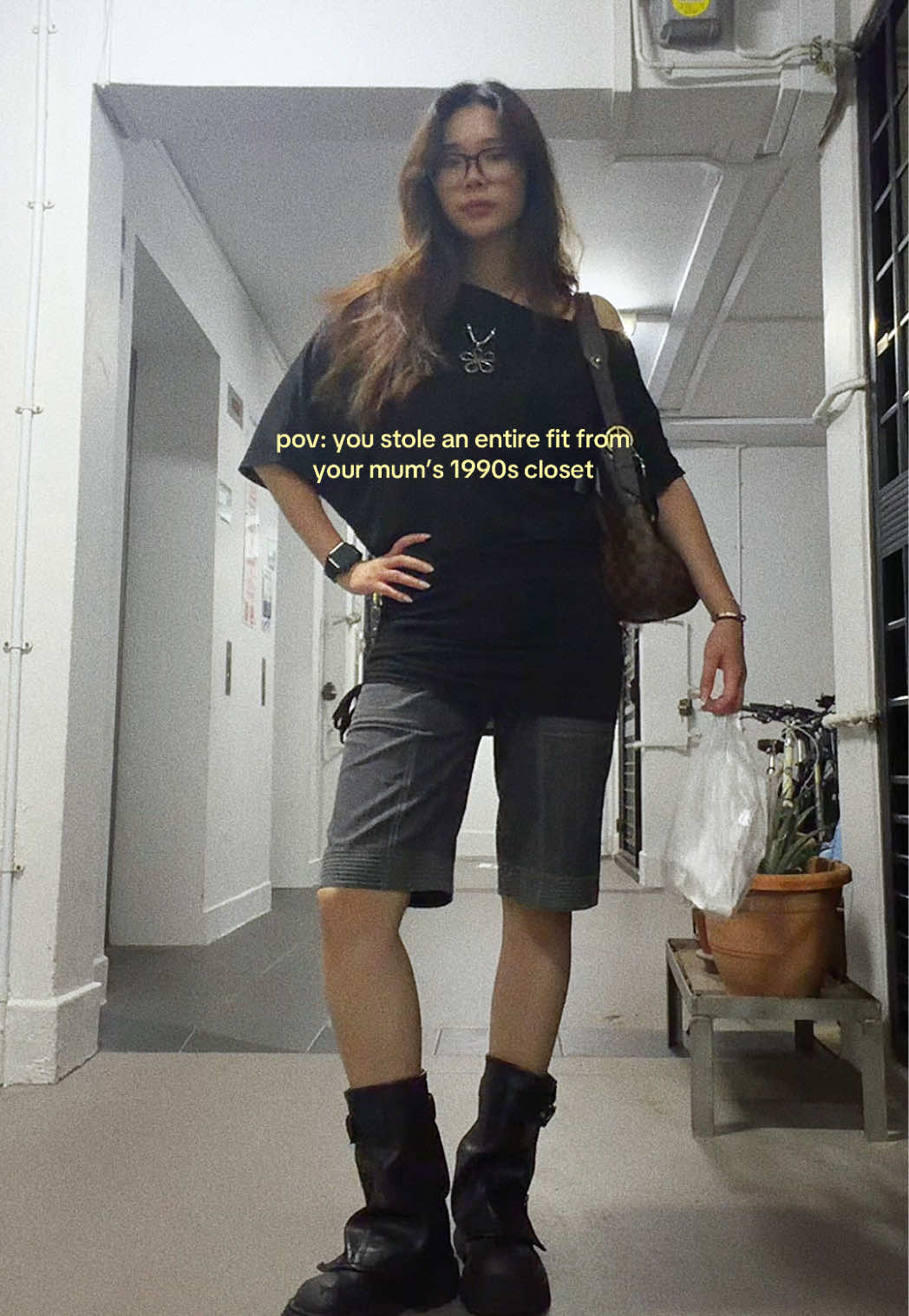 @🦦