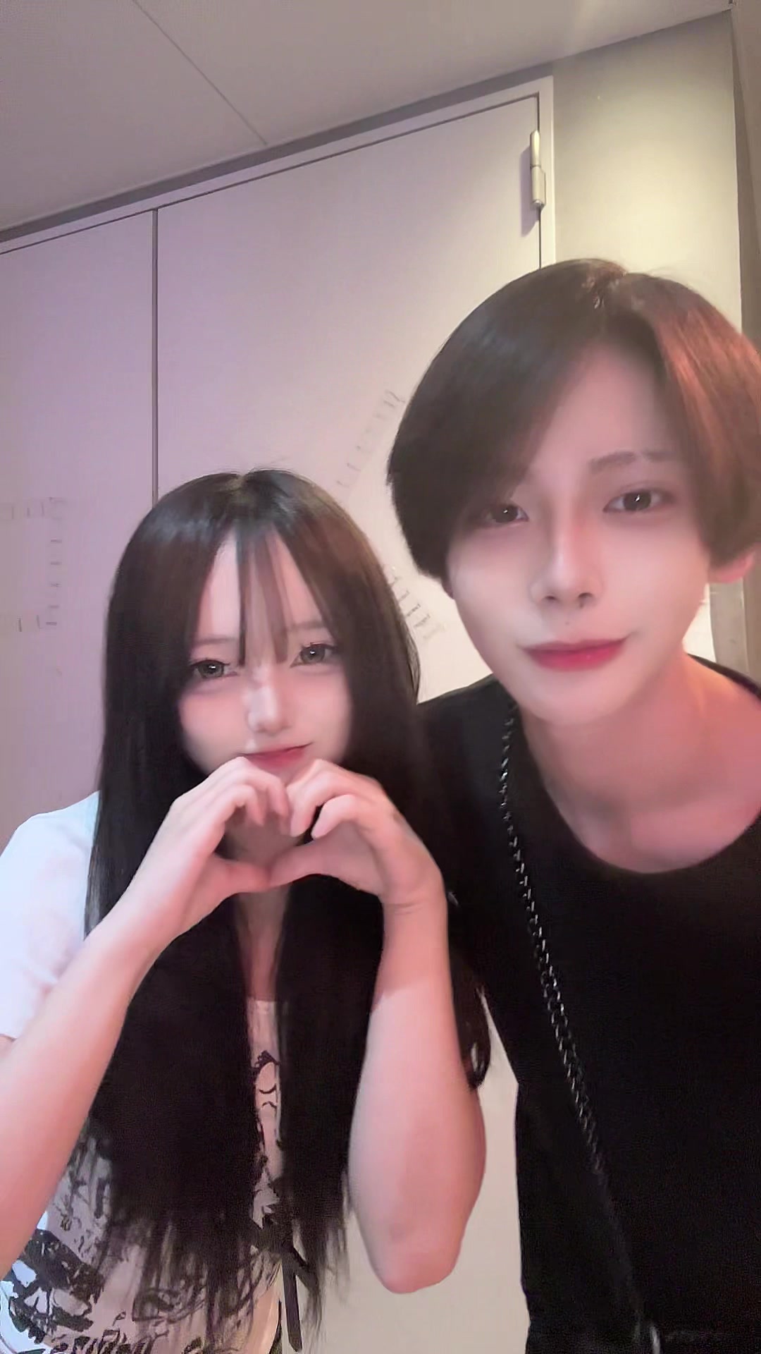 @현더이