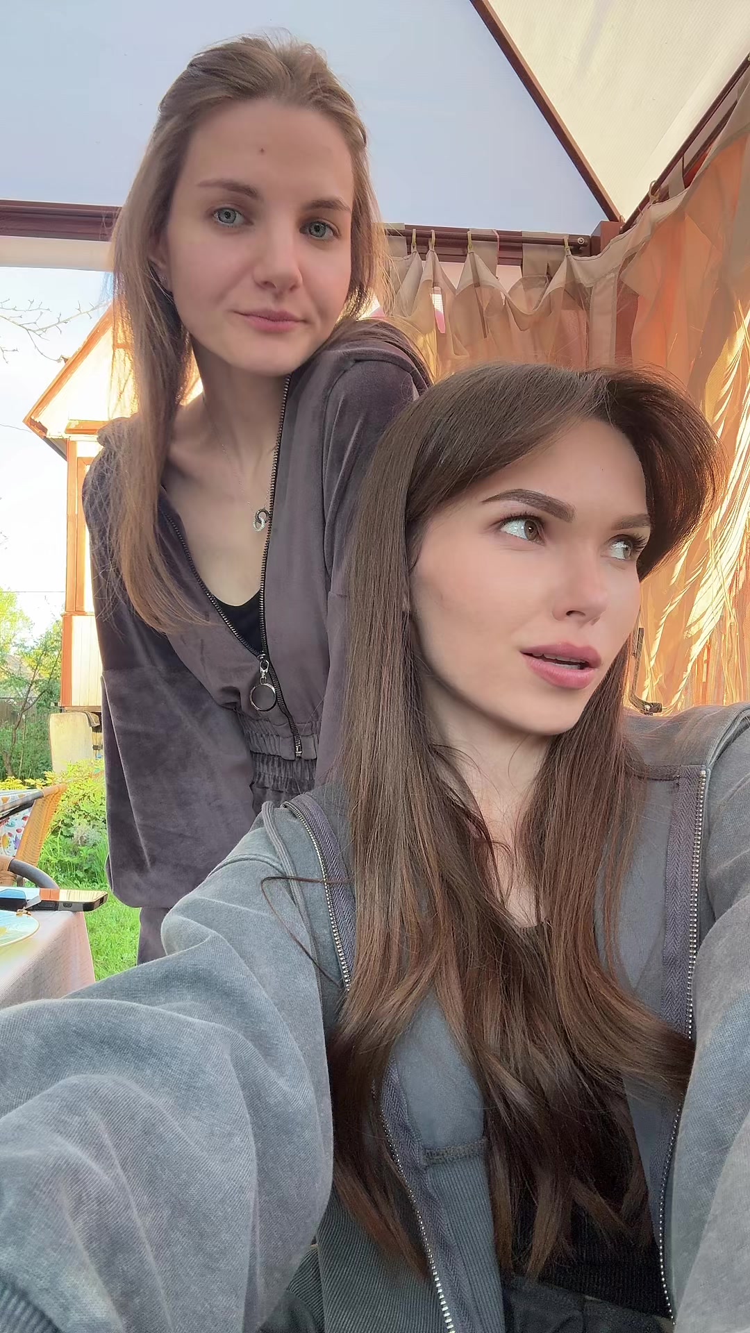 @Lara🦋