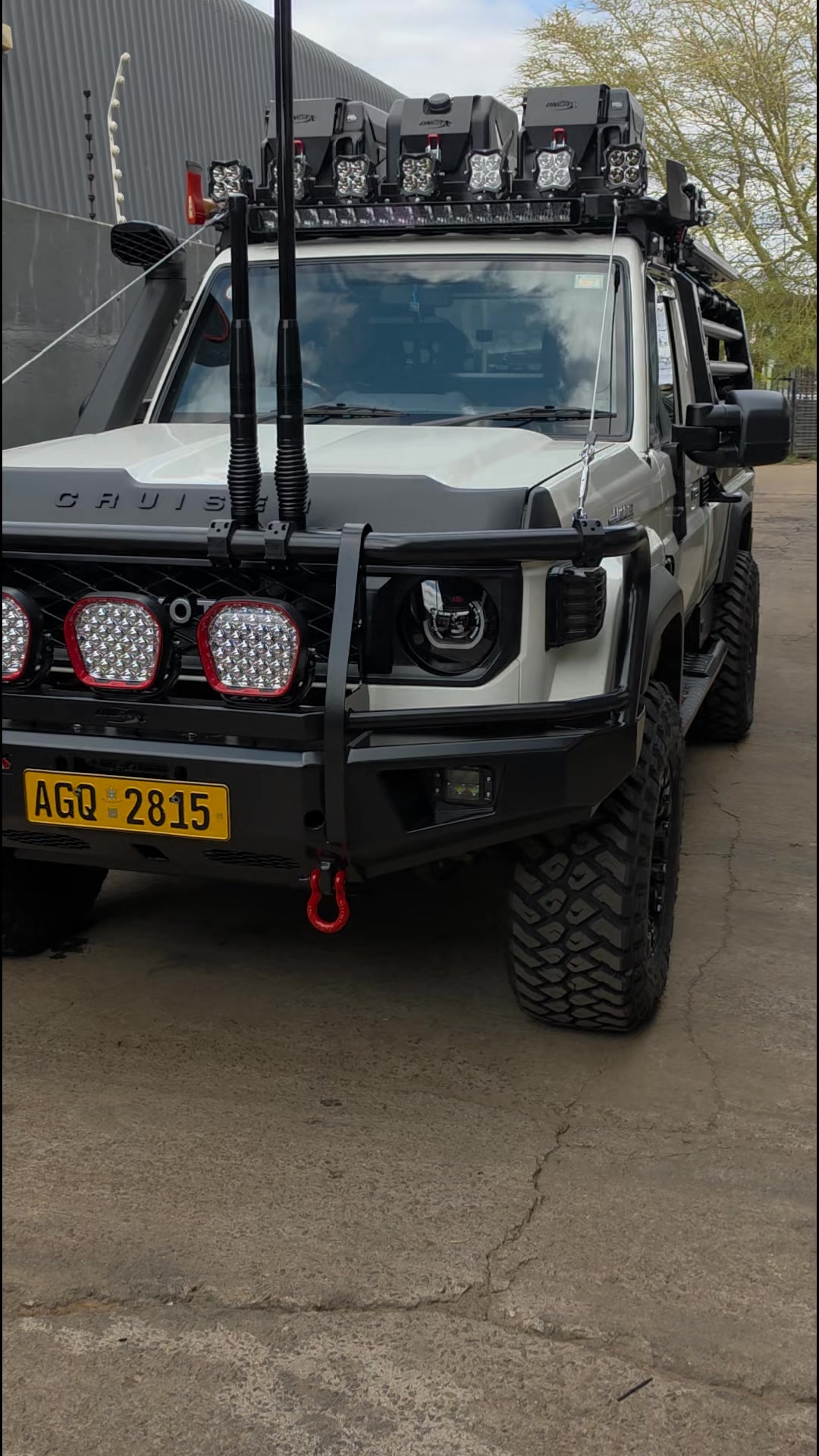 @Robot Auto 4x4 Customs