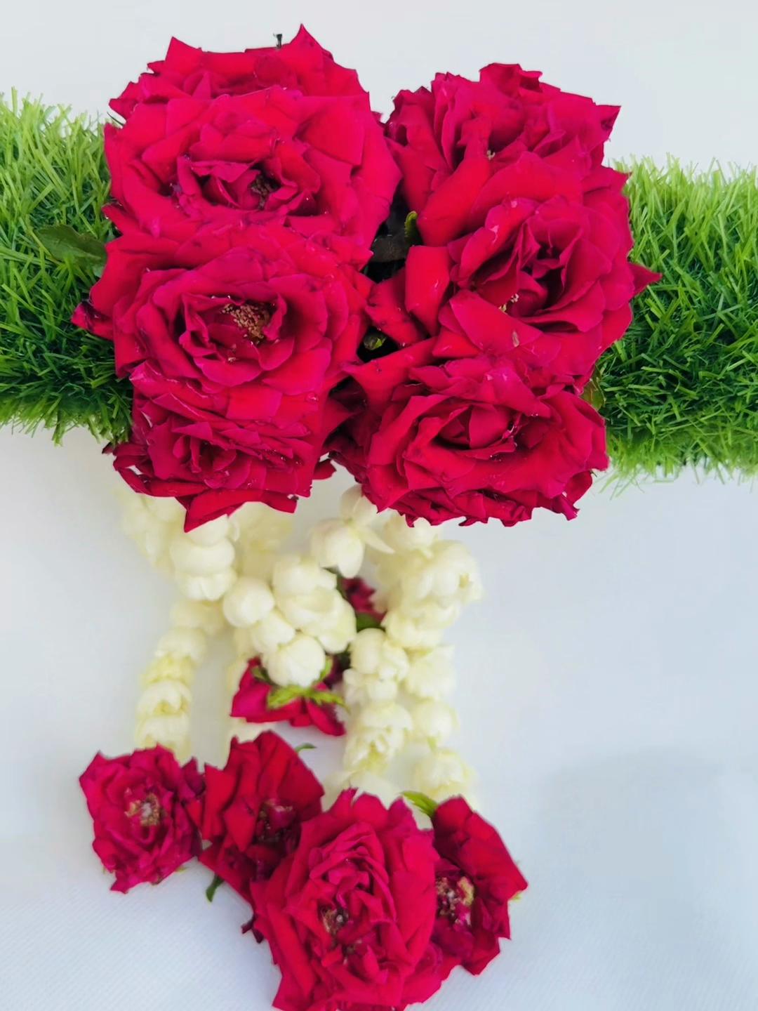 @🌹  𝐍𝐀𝐃𝐈𝐑 𝐅𝐋𝐎𝐖𝐄𝐑 🌹