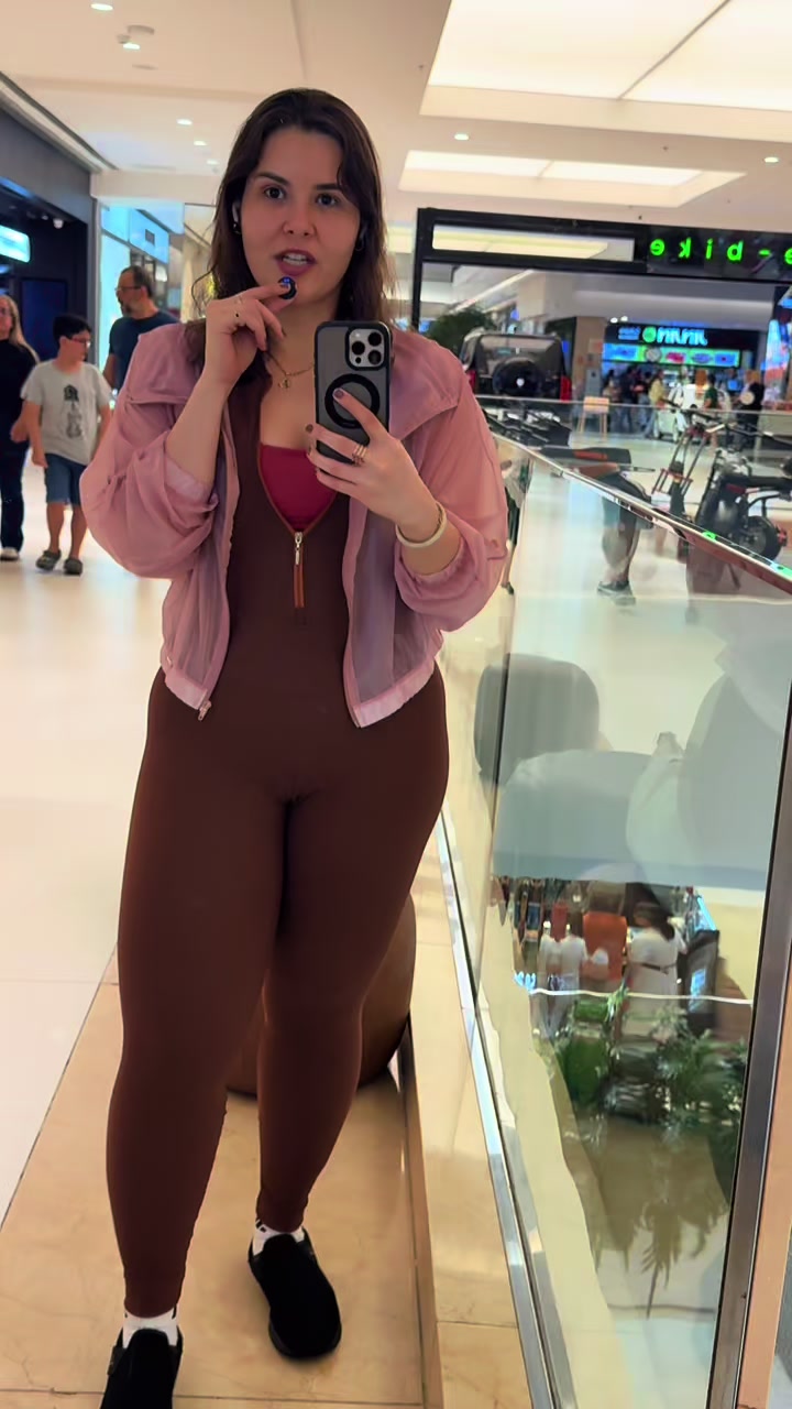 @Naiara