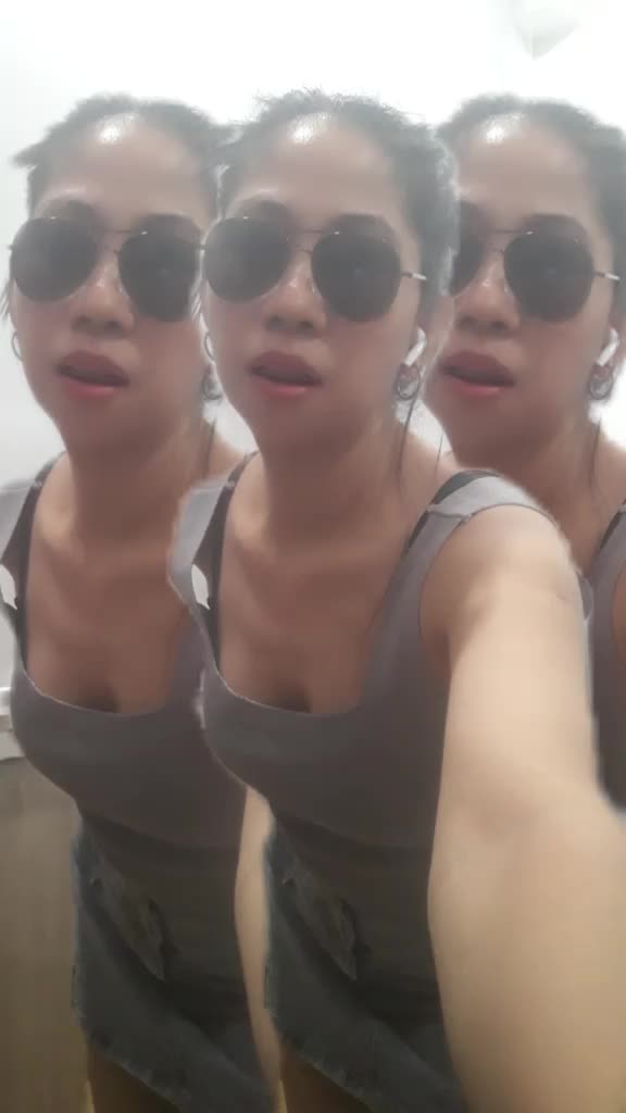 @@the queen girl of singapore&hearts;️
