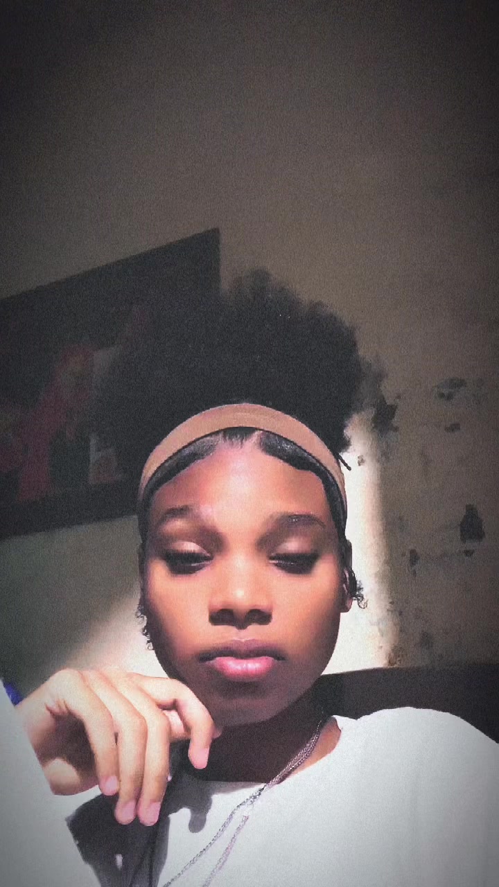 @kiaraguz0