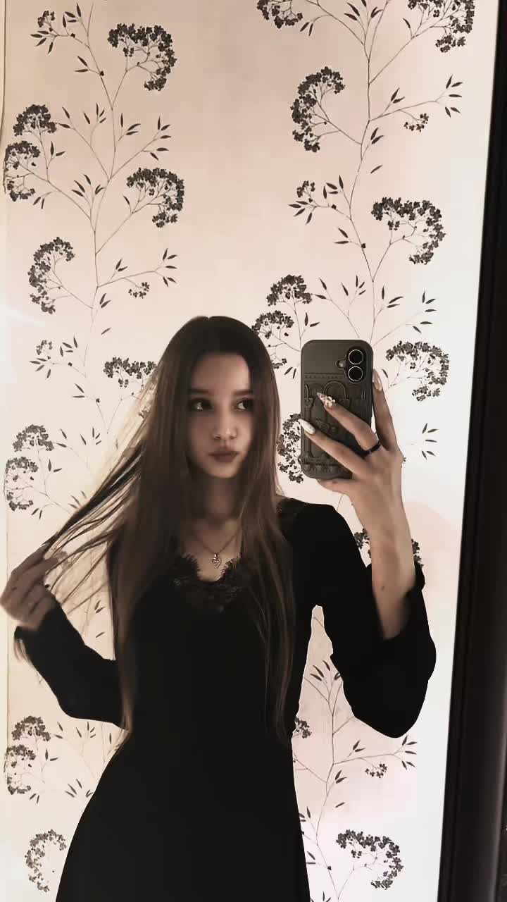@🫂