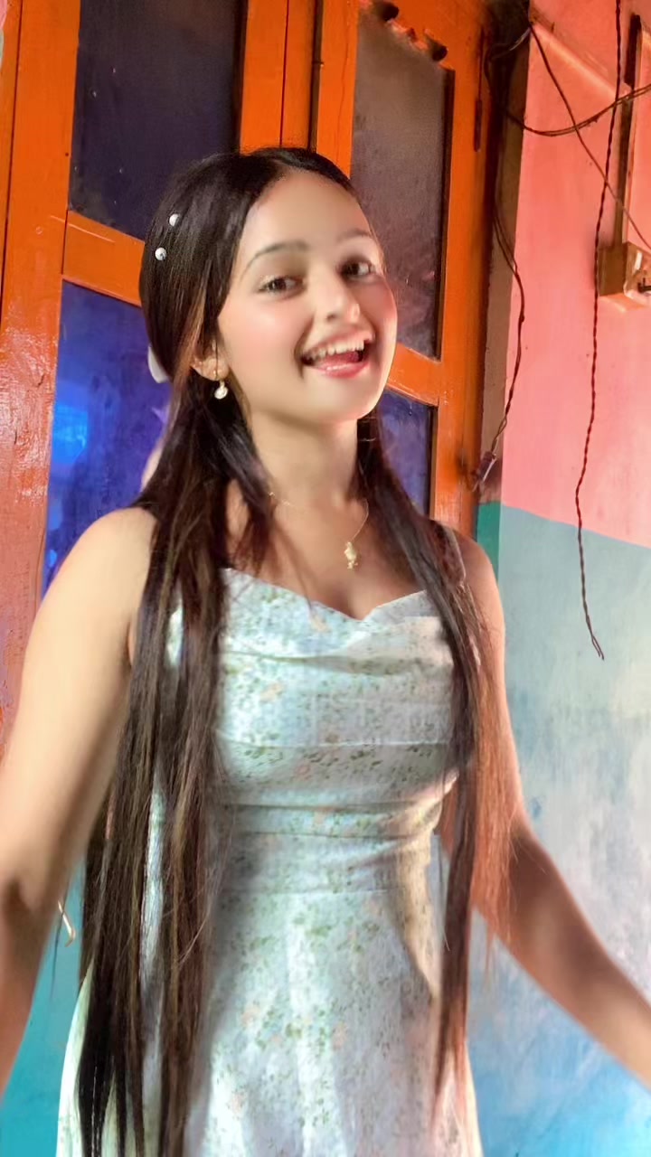@Aaku❤️