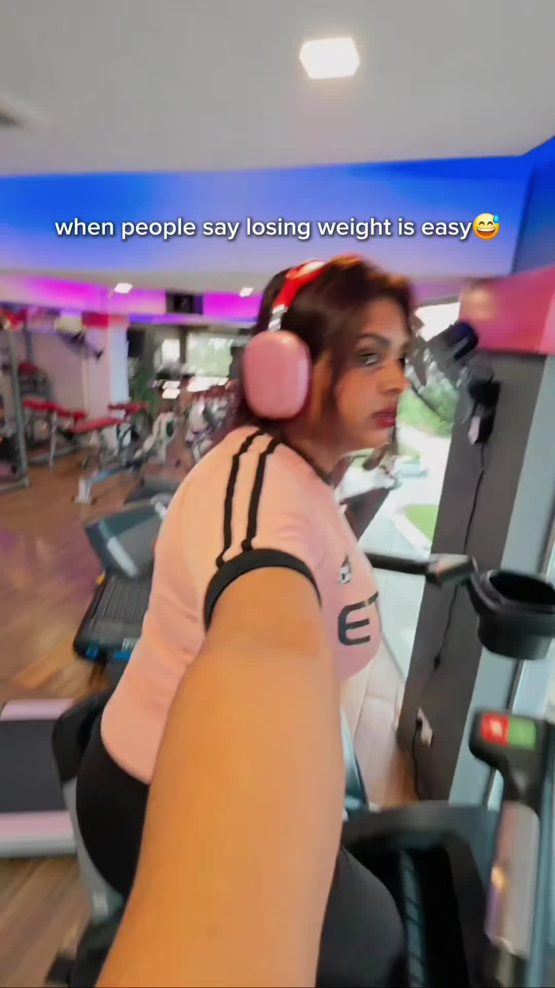 @Saunthariiya