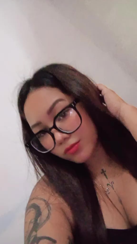 @girlwithmorearts@24