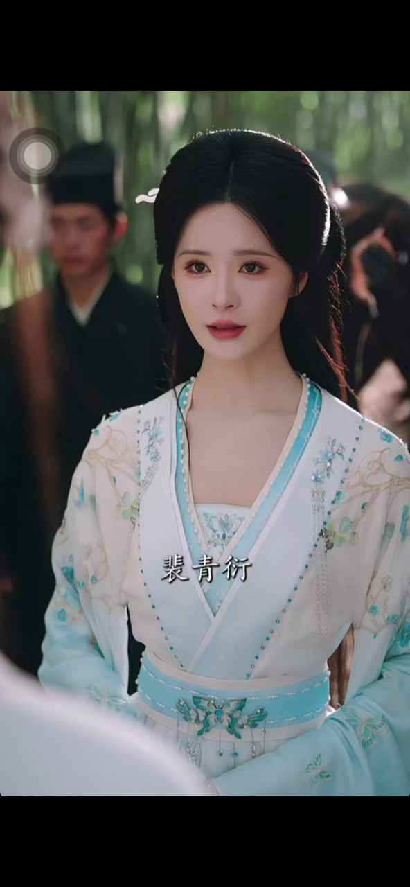 @孟娜