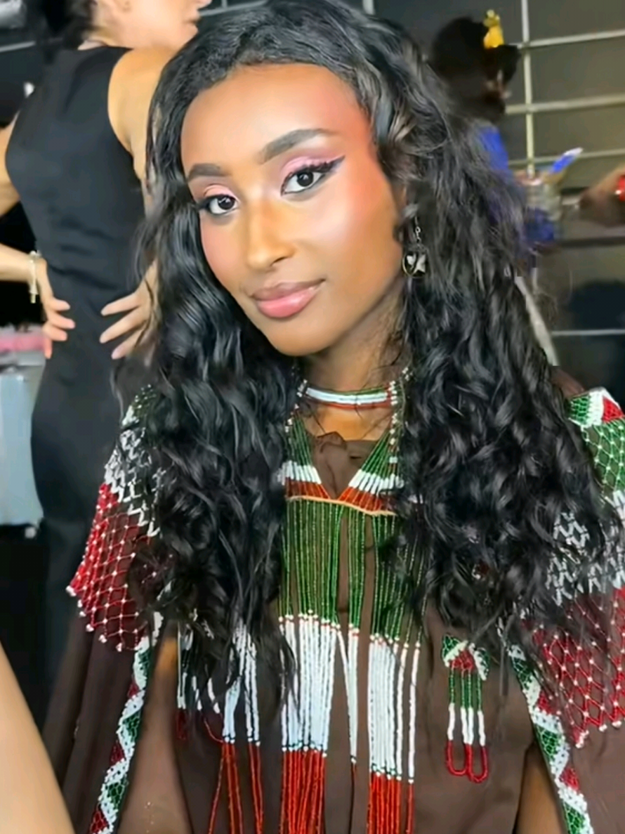 @መኃናይም🐝💙🗒️✍️