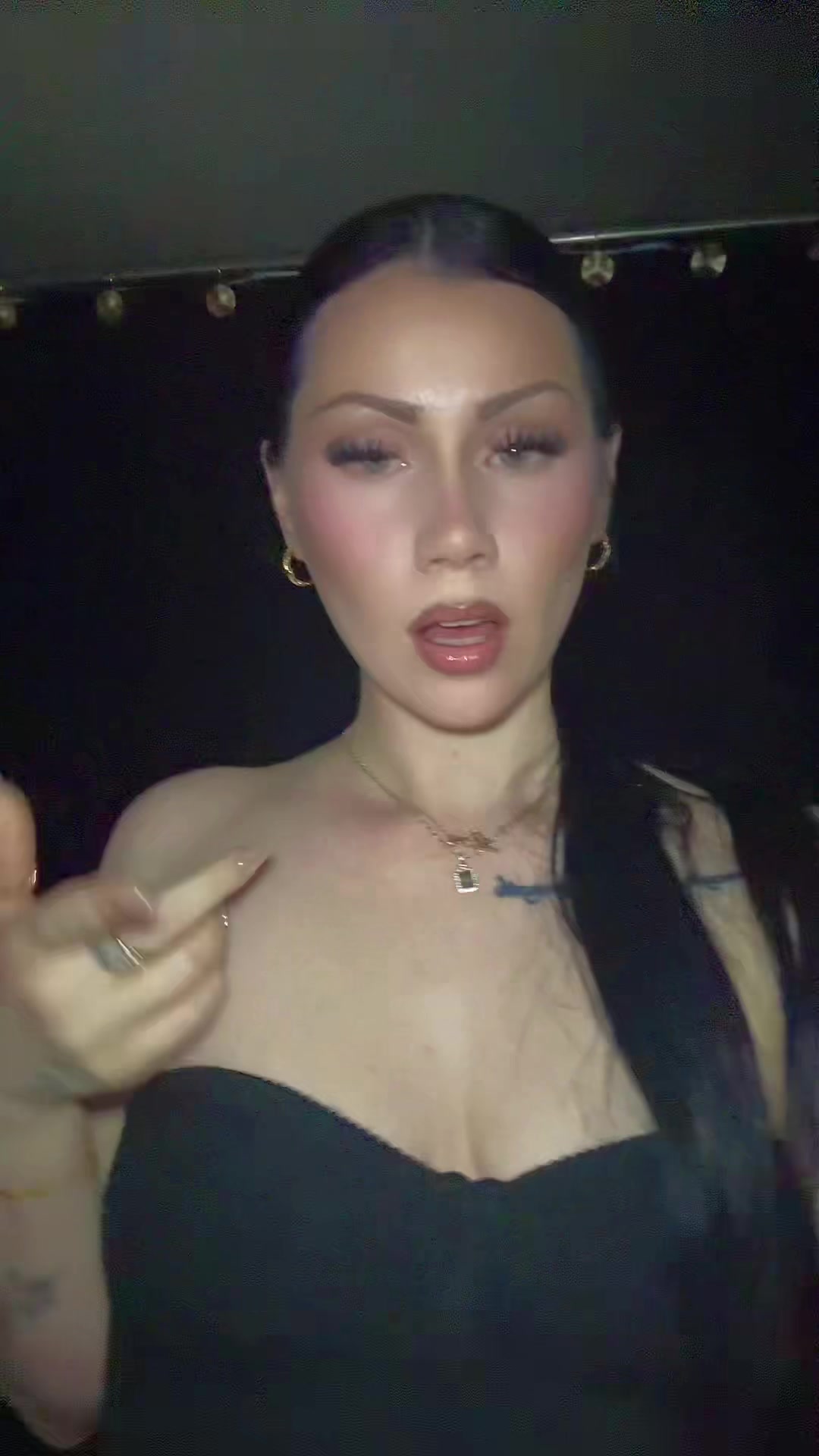 @Livy ๐ค