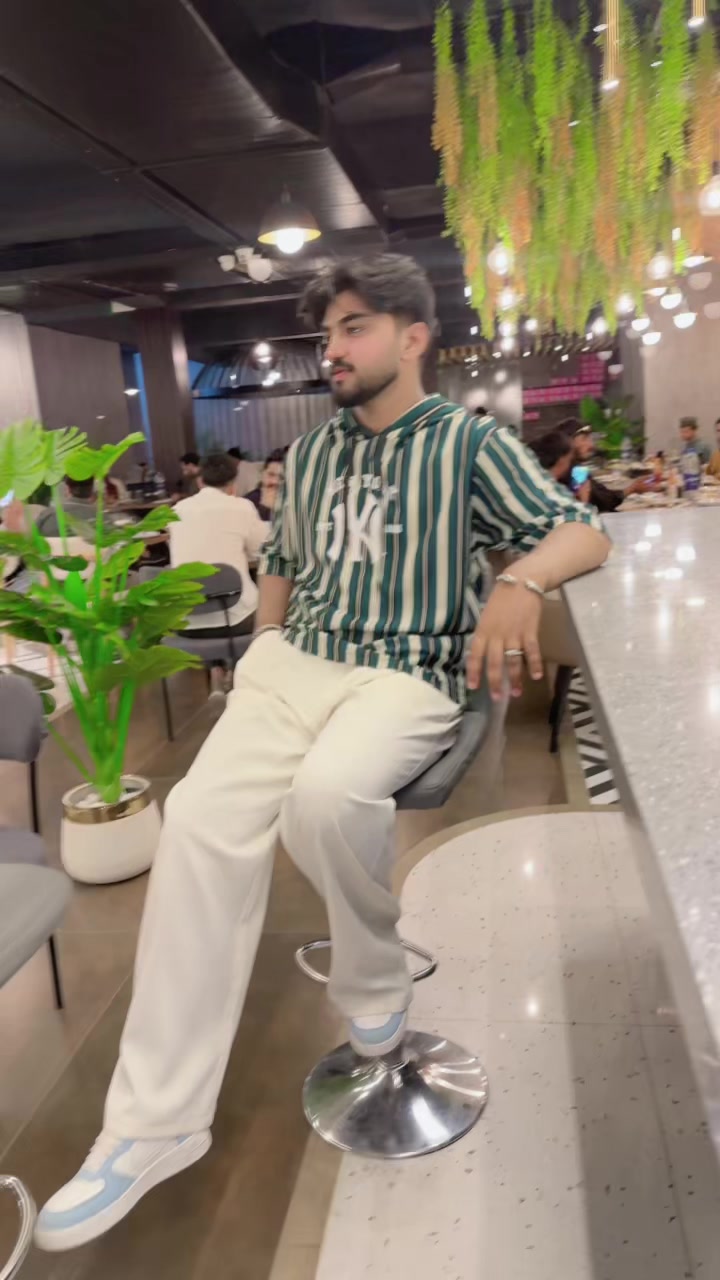 @👀Ă̈نȃ̈S̑̈ 🌸