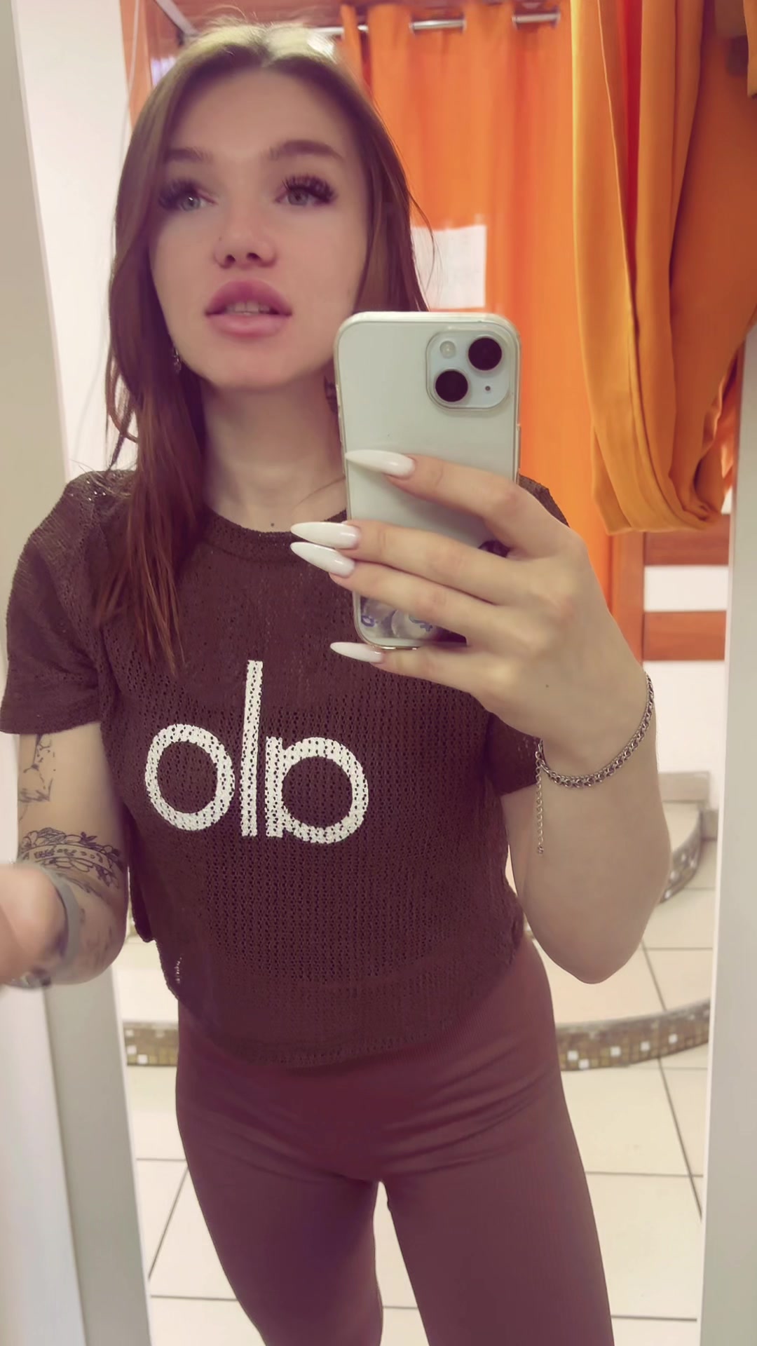 @Карамелька🍬