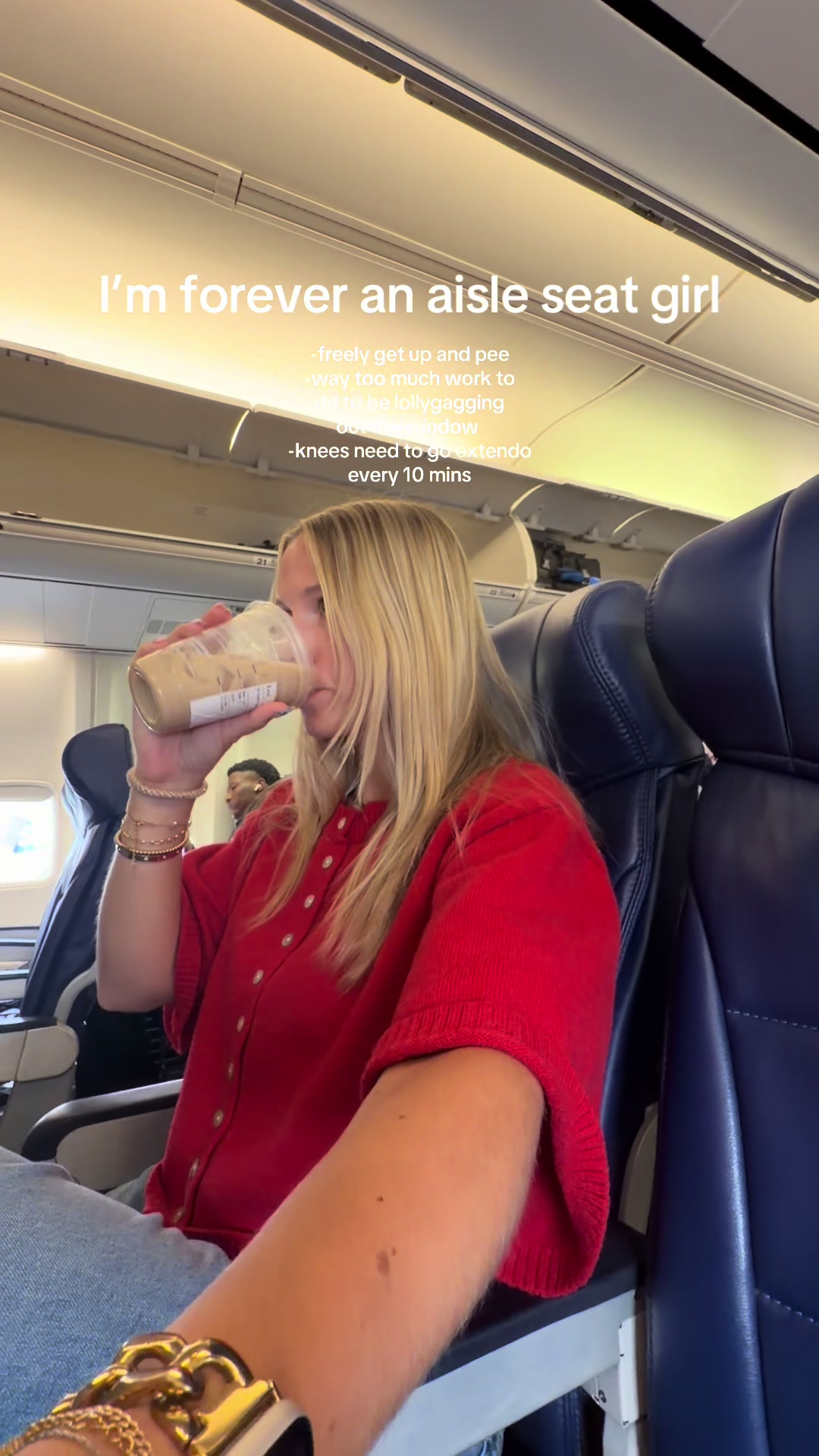 @lexi bell✈️🪄🌊🎢🚢