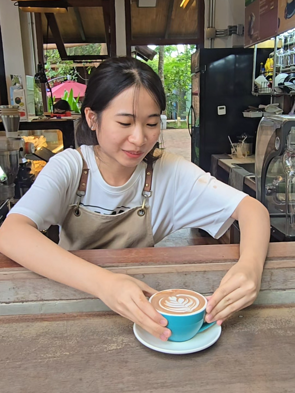 @Switch cafe ສະວິດຈ ຄາເຟ່