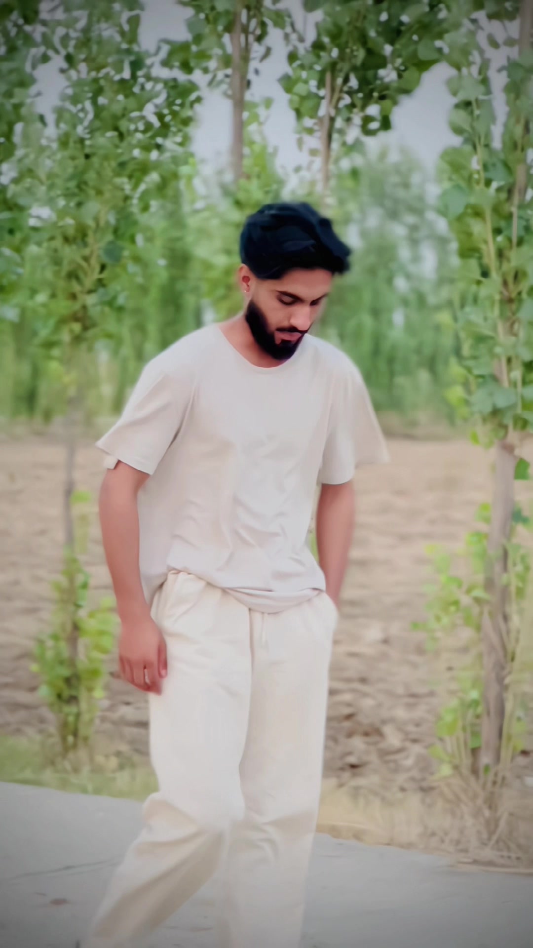 @Sʜᴇʀᴀᴢii 🇵🇰