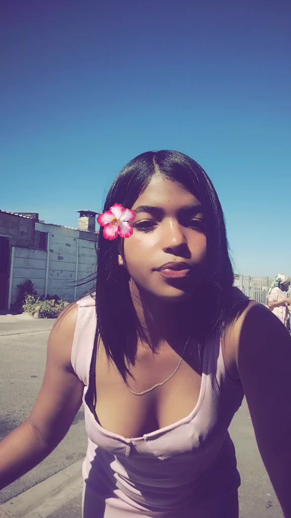 @Caitlin  May 💋