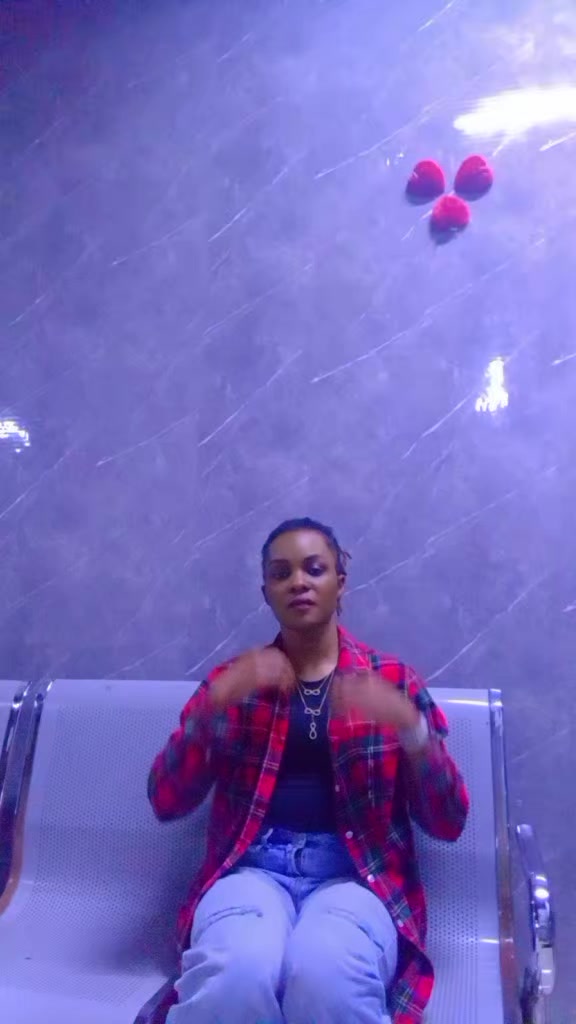 @happy gal 256